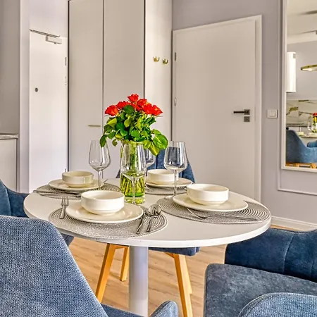 Apartment D306 Classik Z Basenem, Sauna, Jacuzzi, Przy Samej Plazy - 5d *