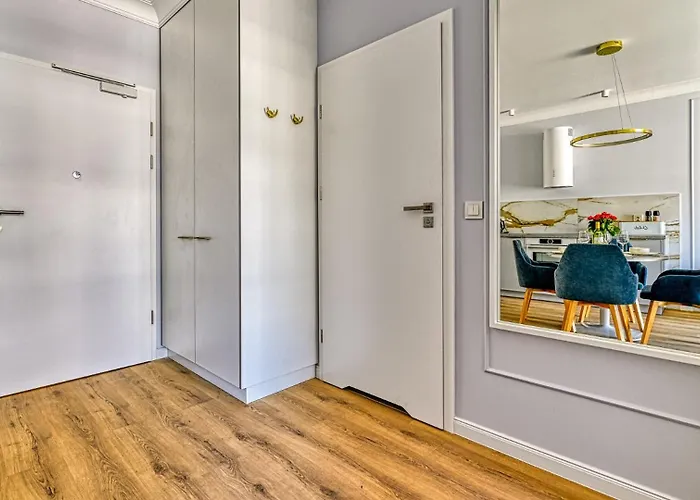 D306 Classik Z Basenem, Sauna, Jacuzzi, Przy Samej Plazy - 5d Apartment Niechorze